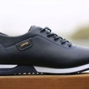 Waterproof leather sneakers