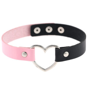 Black PU leather peach heart love heart collar