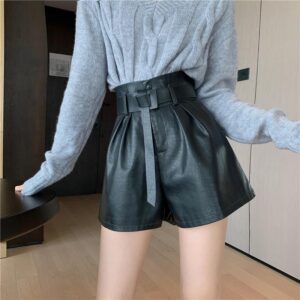 Coffee Color Leather Shorts Women’s Autumn And Winter Outer Wear